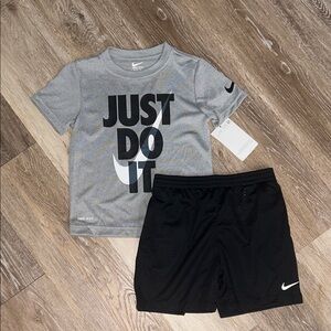 NEW Nike Gray T-Shirt and Black Shorts Set